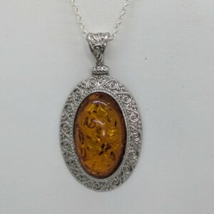 Pendentif ambre