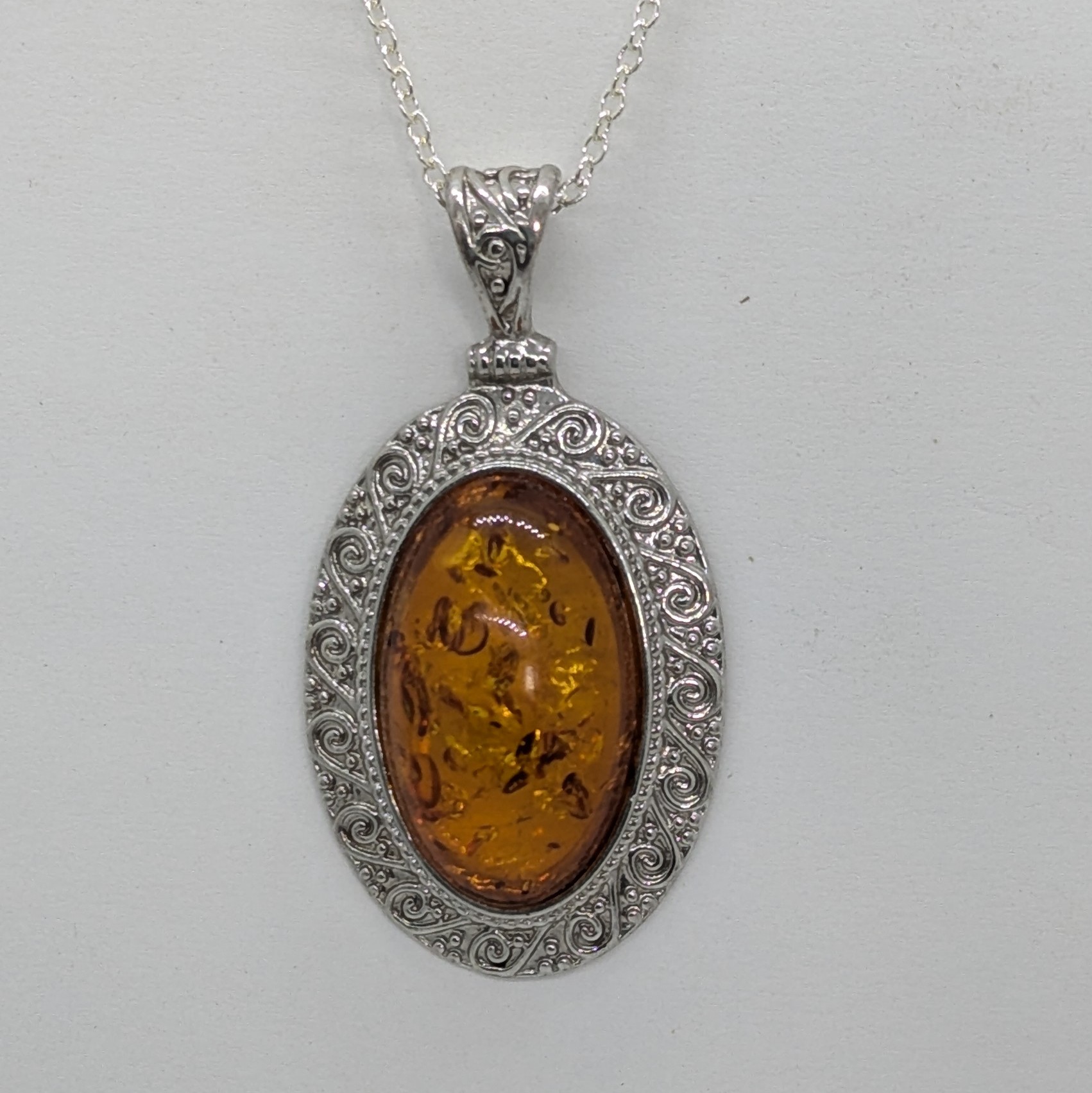 pendentif ambre
