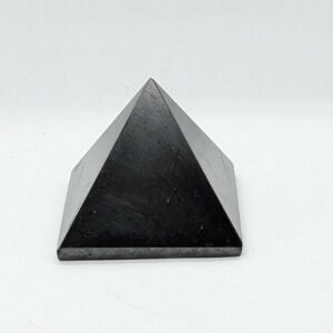 Pyramide shungite