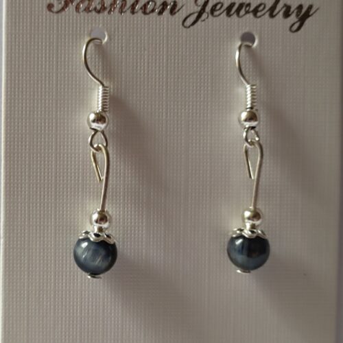 Boucles d’oreilles cyanite, pierre de sérénité.