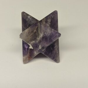 Merkaba améthyste, pierre des migraines.