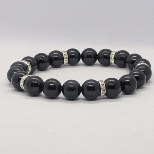 Bracelet en obsidienne noire.