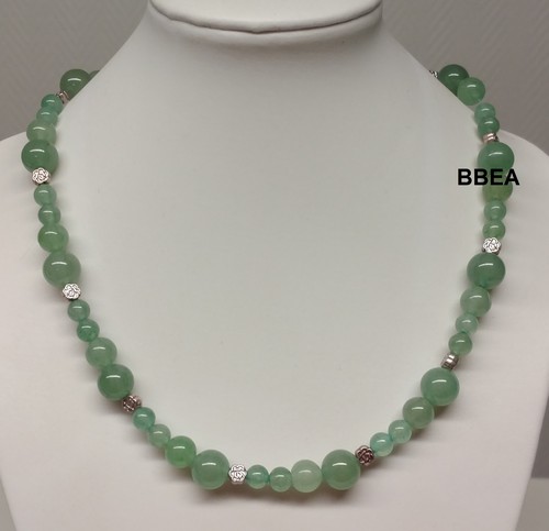 Collier aventurine verte , pierre du self-contrôle.