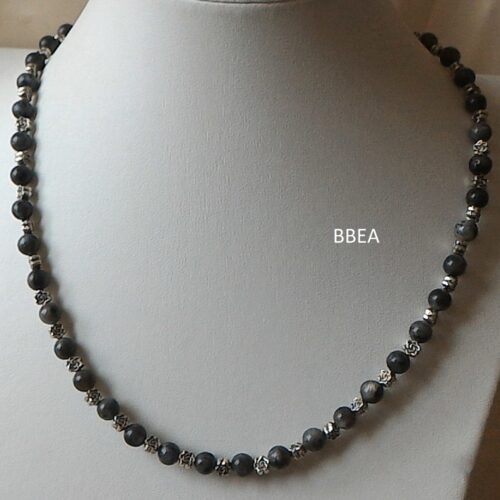 Collier labradorite, pierre de protection.