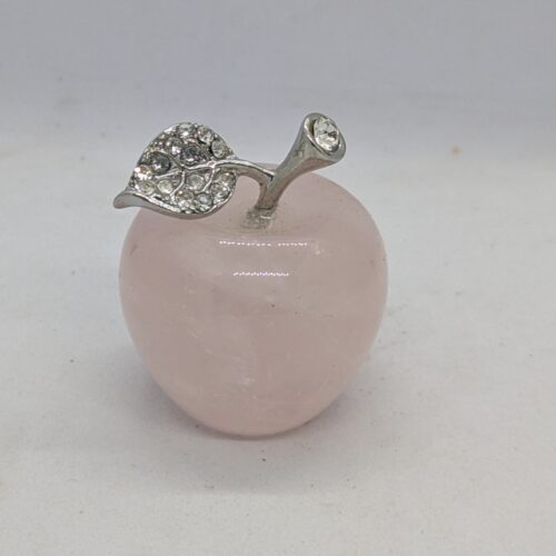 Pomme quartz rose, pierre de l’amour.