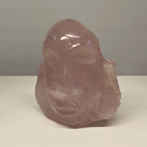 Visage quartz rose de Madagascar.