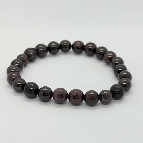 Bracelet grenat, pierre d’énergie.