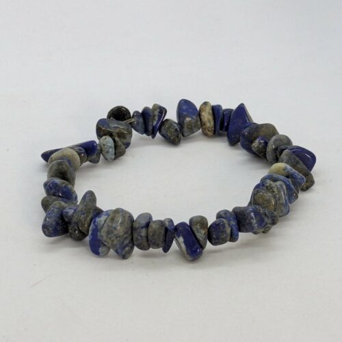 Bracelet chips en Lapis Lazuli, pierre de paix intérieure.