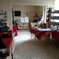 avant boutique portes ouverte dans la salle